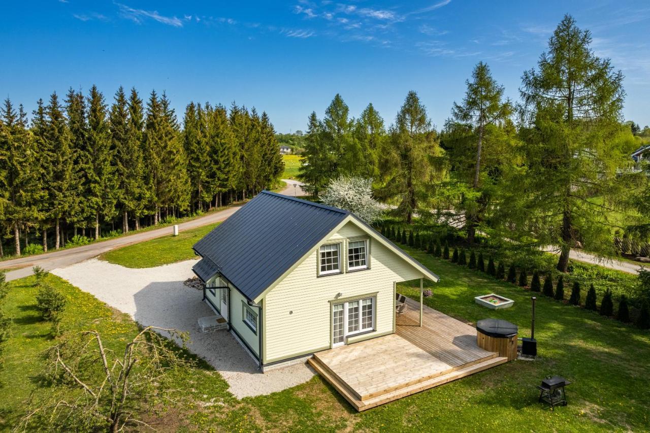 Kalakuninga Puhkemaja Villa Liimala Buitenkant foto